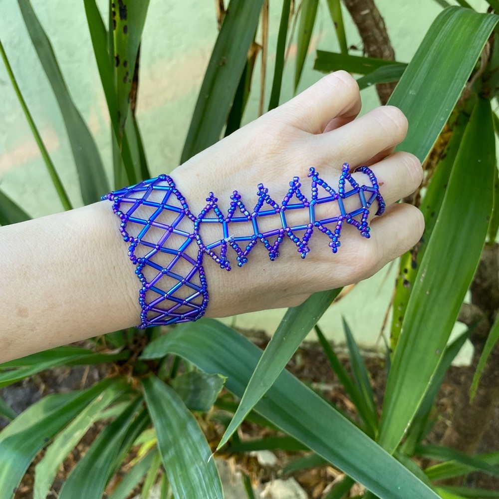 Vintage beaded hand Bracelet